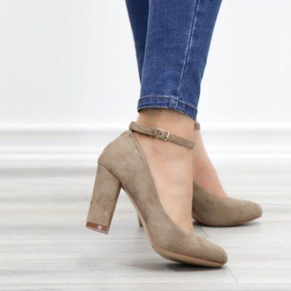 Taupe Ankle Strap Vintage Style Block Heels - Picture 11 of 13